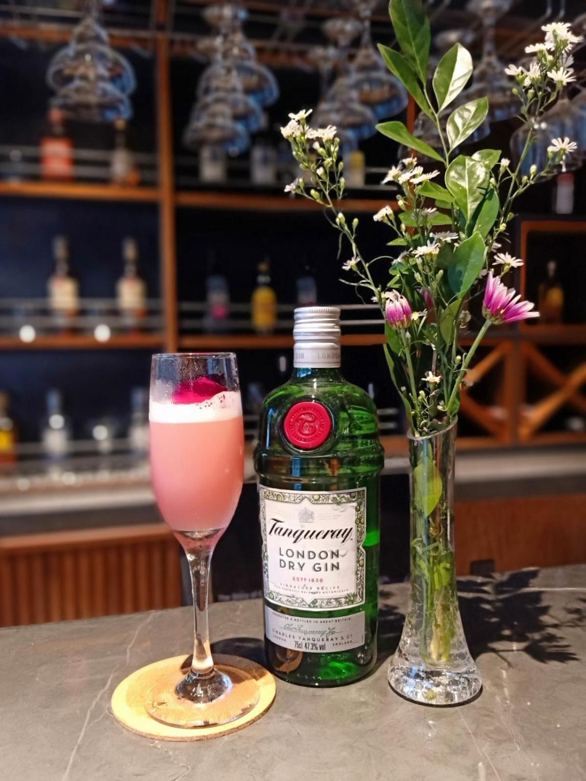 宿务 Hayat Sky Towers酒店 外观 照片
