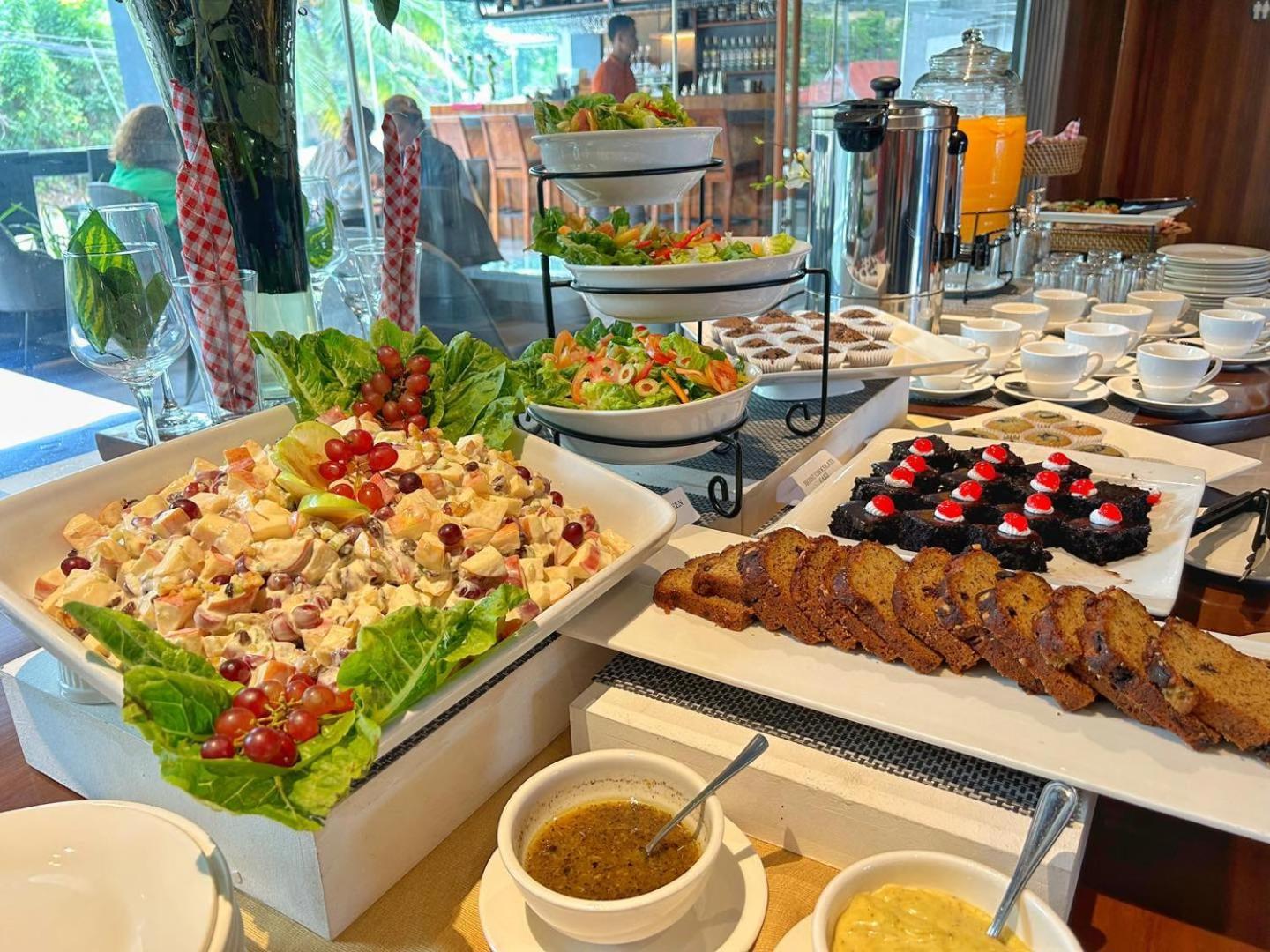 宿务 Hayat Sky Towers酒店 外观 照片