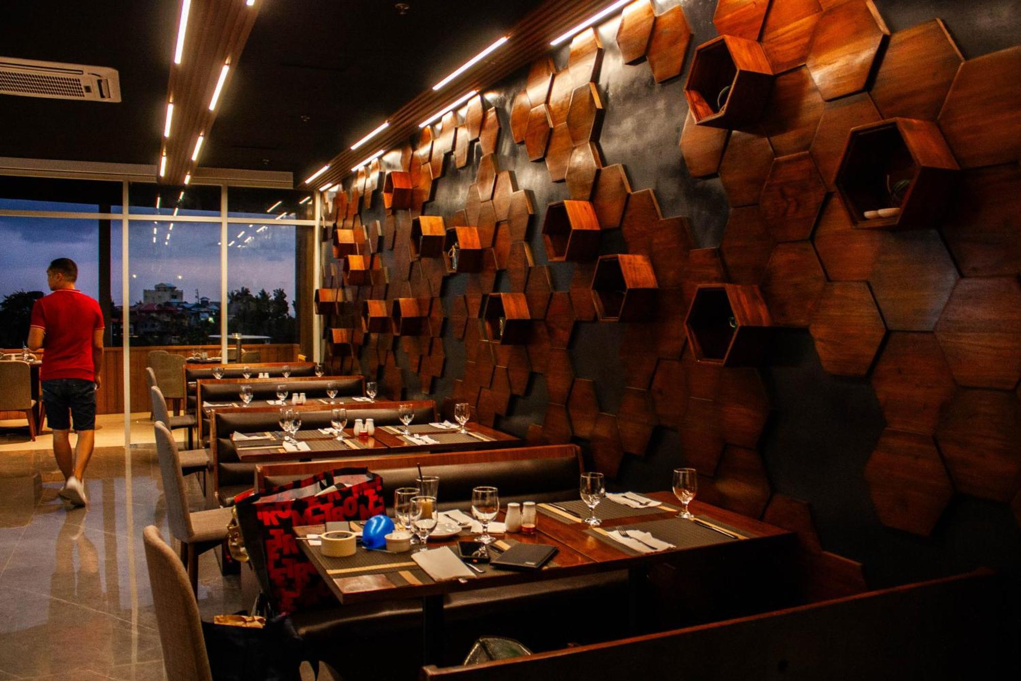 宿务 Hayat Sky Towers酒店 外观 照片